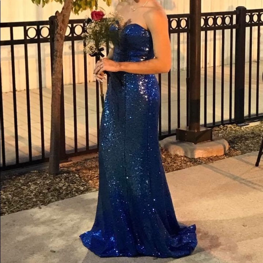 Prom dress